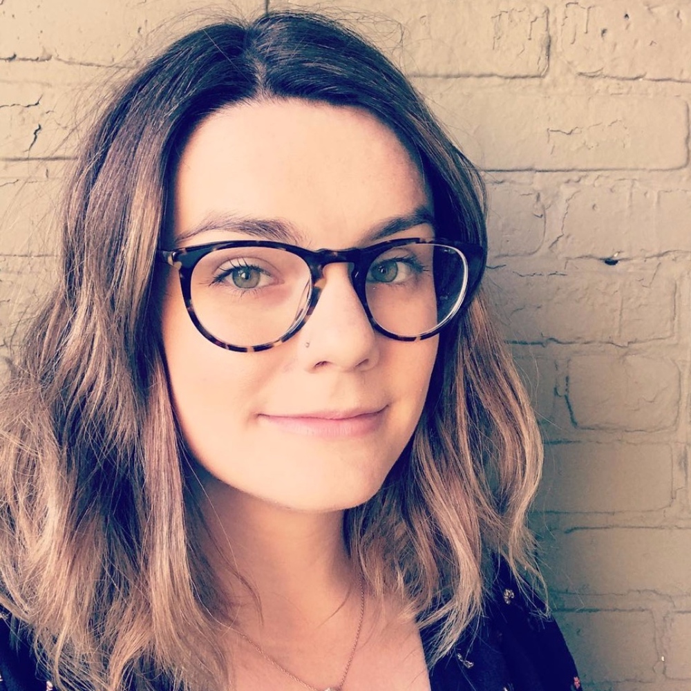Meet your Posher, Cari